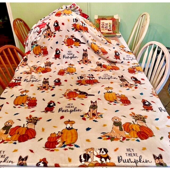 Throw Blanket 50"x 60" Fall Home Decor Soft Polyester Fiber By Celebrate - Picture 1 of 11